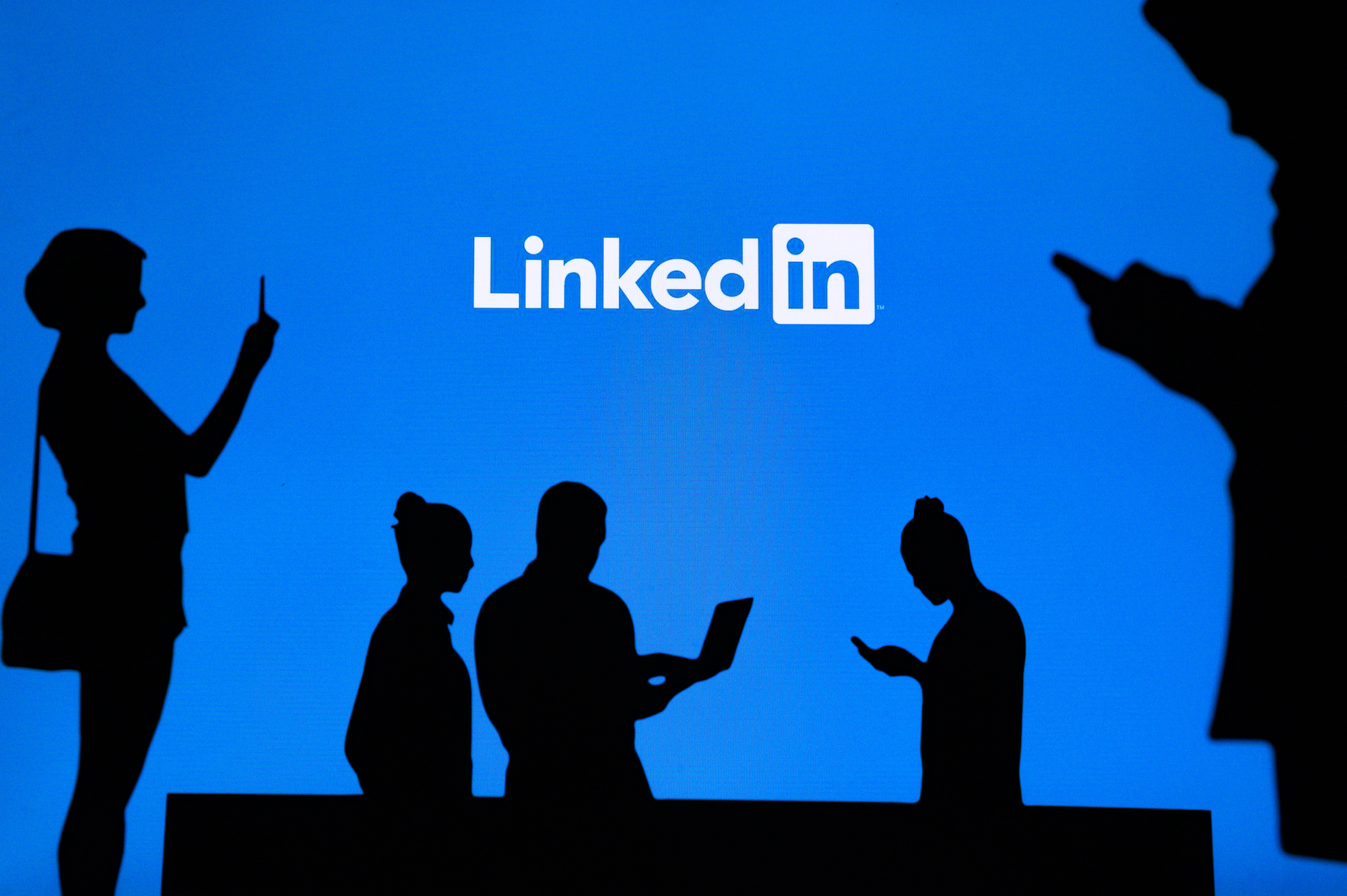 How to Post a GIF on LinkedIn