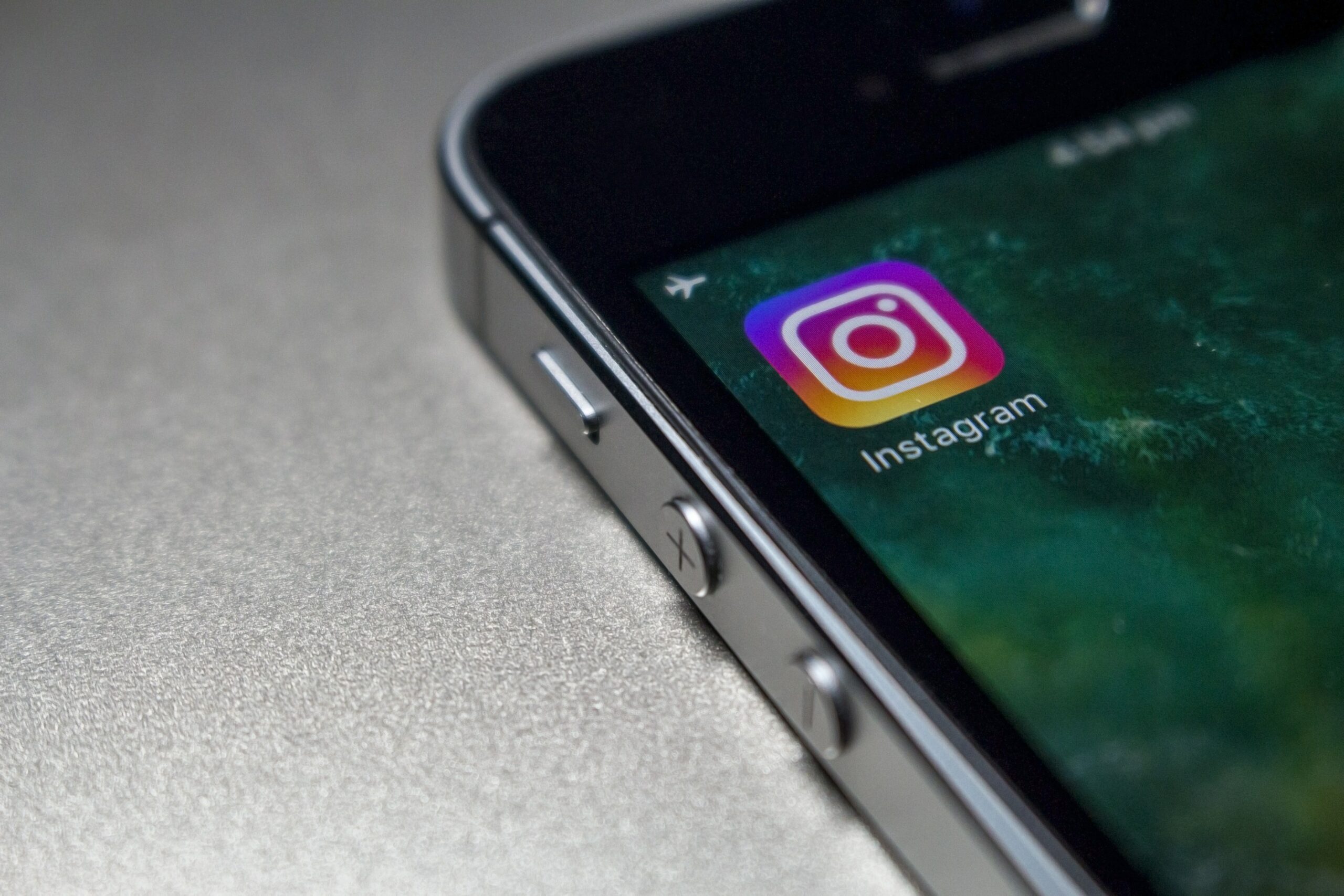 Master the Art of Creating GIFs for Instagram: A Step-by-Step Guide