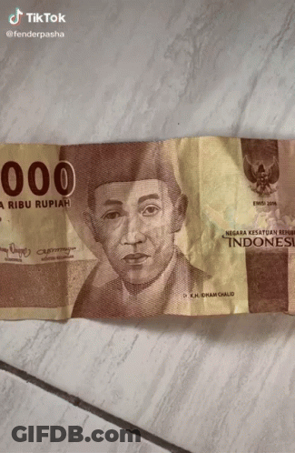 100 Rupiah Bill With Man Portrait GIF