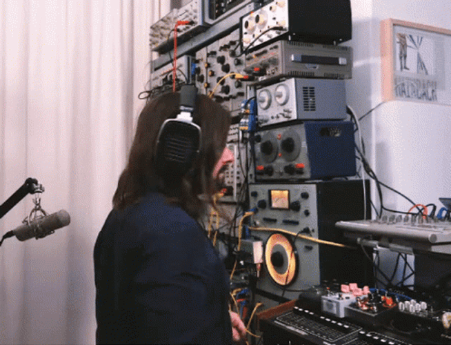 1990S Radio Electronics GIF