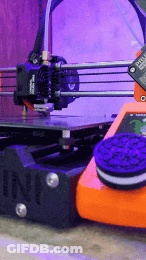 3D Printing Oreo Cookie GIF