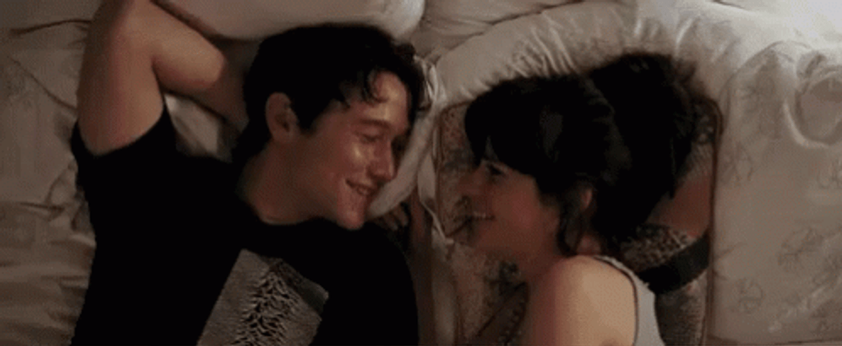 500 Days Of Summer Happy Couple GIF