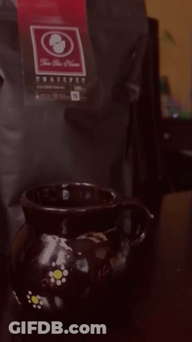 Coffee Beans Bag Que Tengas Buen Dia GIF