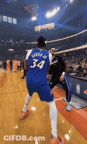 A Basketball Player Named Carter Jr. Has The Number 34 On His Jersey GIF