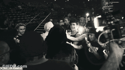 A Black And White Photo With A Watermark That Says ' Rock.com/alvinbob ' GIF