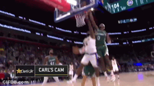 A Carl 'S Jr. Basketball Game Is Being Played GIF