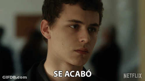 A Close Up Of A Man 'S Face With The Words Se Acabo Written Above Him GIF