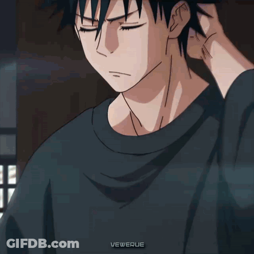 A Close Up Of A Person 'S Face With The Name Vewerue On The Bottom Right GIF