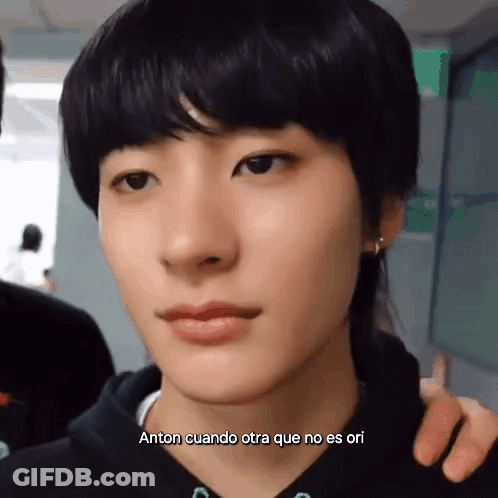 Close Up Of Person's Face With Spanish Text About Anton GIF