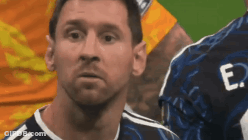 A Close Up Of A Soccer Player 'S Face With The Letter E On His Jersey GIF