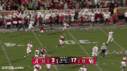 A Football Game Between Alabama And Oklahoma Is Going On GIF