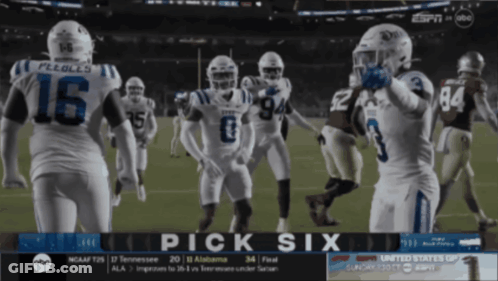 A Football Game Between Alabama And Tennessee Is Being Broadcast On Espn GIF
