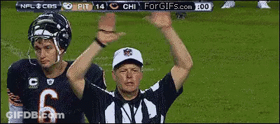 A Football Game Is Being Played Between The Chicago Bears And Pittsburgh Patriots GIF