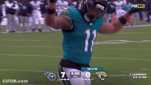 A Football Game Is Being Shown On Fox Nfl And The Score Is 7 To 0 GIF