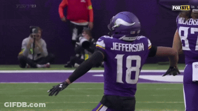 A Football Player With The Name Jefferson On His Back GIF