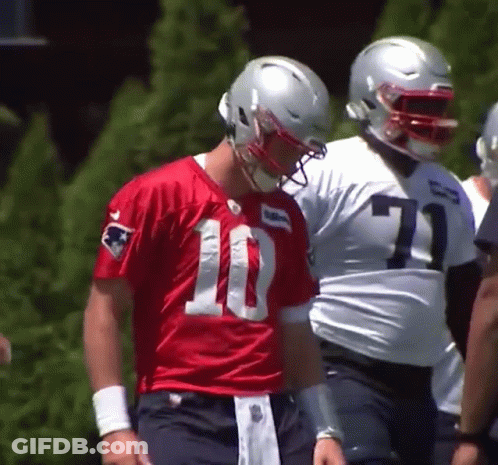 A Football Player With The Number 10 On His Jersey GIF