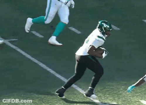 A Football Player With The Number 10 On His Jersey GIF