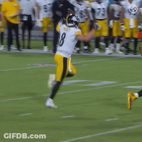 A Football Player With The Number 13 On His Back GIF