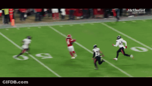 A Football Player With The Number 15 On His Shirt GIF