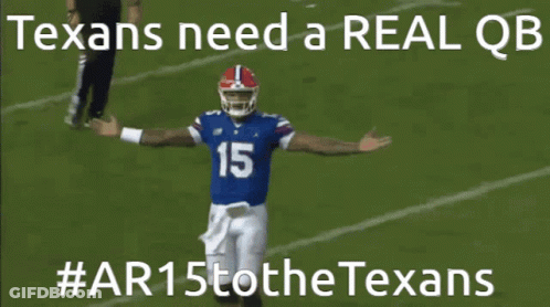 A Football Player With The Number 15 On Their Jersey GIF