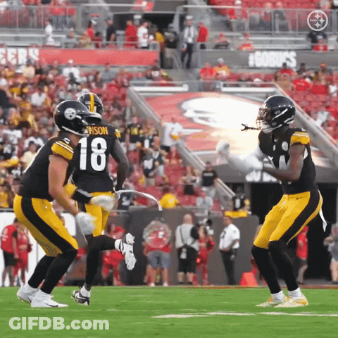 A Football Player With The Number 18 On Their Back GIF