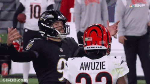 A Football Player With The Number 23 On His Jersey GIF
