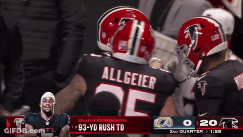 A Football Player With The Number 25 On The Back Of Their Jersey GIF