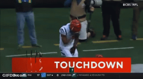 A Football Player With The Number 28 On His Back GIF