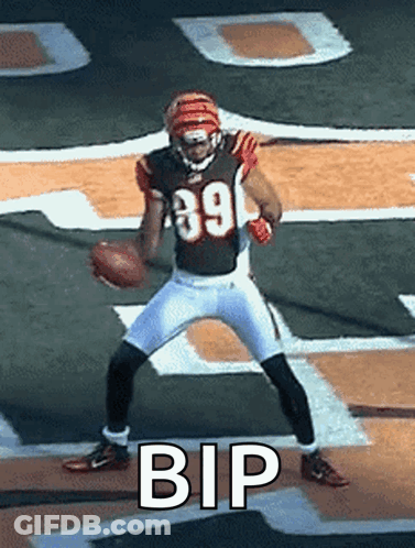 A Football Player With The Number 39 On Their Jersey GIF
