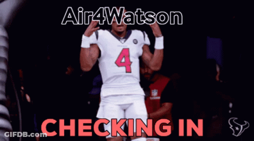 A Football Player With The Number 4 On Their Jersey GIF