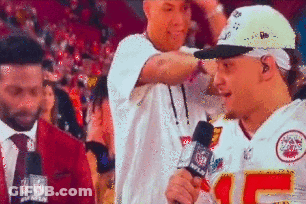 A Football Player With The Number 5 On His Jersey GIF