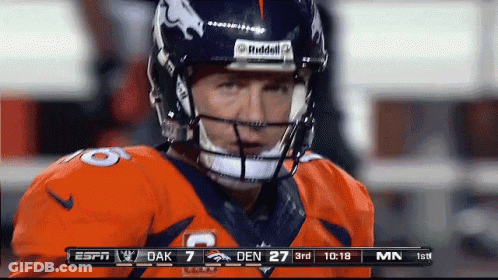 A Football Player With The Number 7 On His Jersey GIF