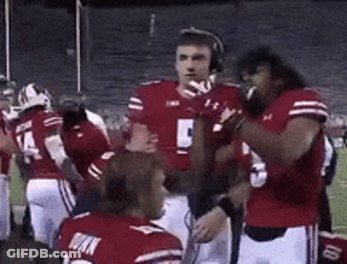 Football Player With Number 5 Jersey GIF