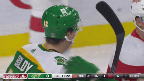 A Hockey Player With The Name Bildy On His Jersey GIF
