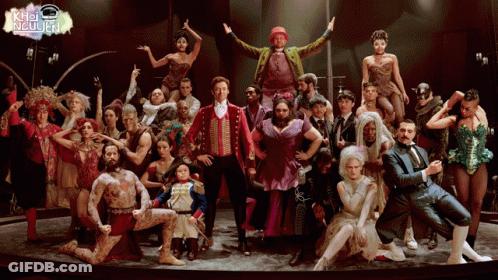 A Large Group Of People Are Posing For A Photo With Khỏi Người In The Upper Right Corner GIF