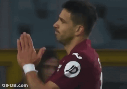 A Man Wearing A Maroon Jersey With The Letter P On The Sleeve GIF