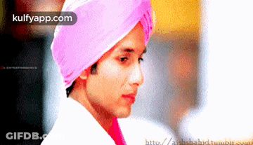 A Man Wearing A Pink Turban With The Website Kulfyapp.com In The Background GIF