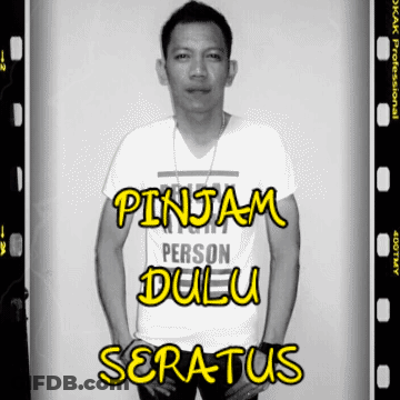 Man Wearing Shirt With Pinjam Person Dulu Seratus GIF