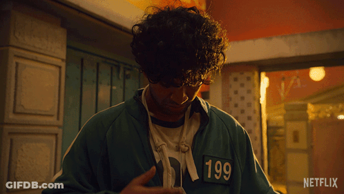 A Person With The Number 199 On Their Shirt GIF
