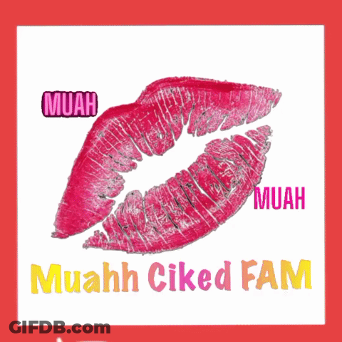 A Picture Of A Kiss With The Words Muah And Muah GIF