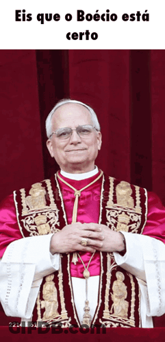 A Picture Of A Priest With A Caption That Says Eis Que O Boecio Está Certo GIF