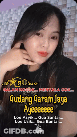 A Picture Of A Woman With The Words Gudang Garam Jaya Ayeeeeee On It GIF