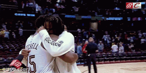 A Player With The Number 5 On Their Jersey GIF