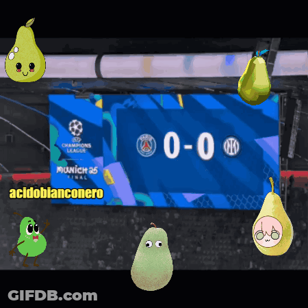 A Scoreboard For The Champions League Match Between Munich And Paris Saint-Germain GIF