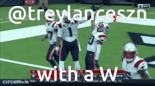 A Screen Shot Of A Football Game With The Hashtag Treylanceszn GIF