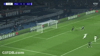 A Soccer Game Between Psg And Bay Is Being Played On A Field Sponsored By Mastercard GIF