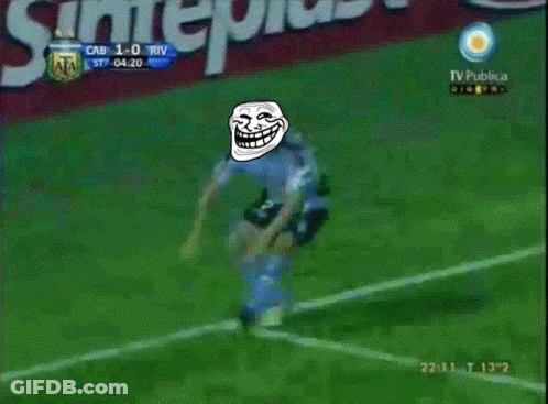 A Soccer Game Is Being Shown On Tv Publica GIF