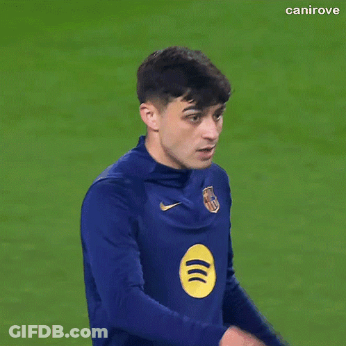 A Soccer Player Is Wearing A Blue Nike Shirt GIF