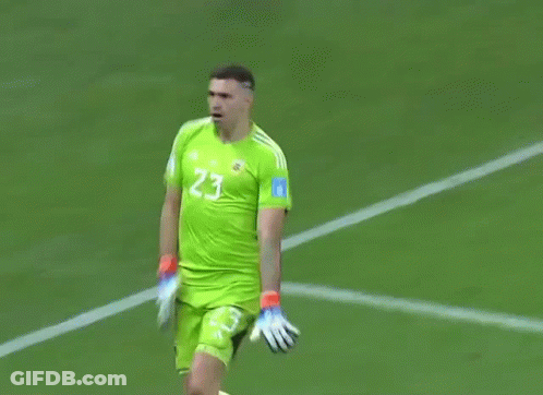A Soccer Player Wearing A Green Jersey With The Number 23 GIF