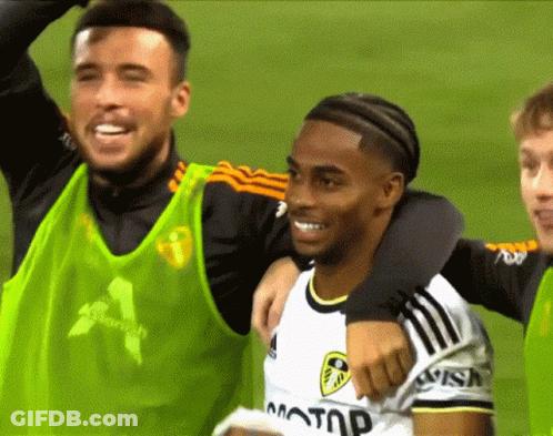 A Soccer Player Wearing A Jersey That Says Motor GIF